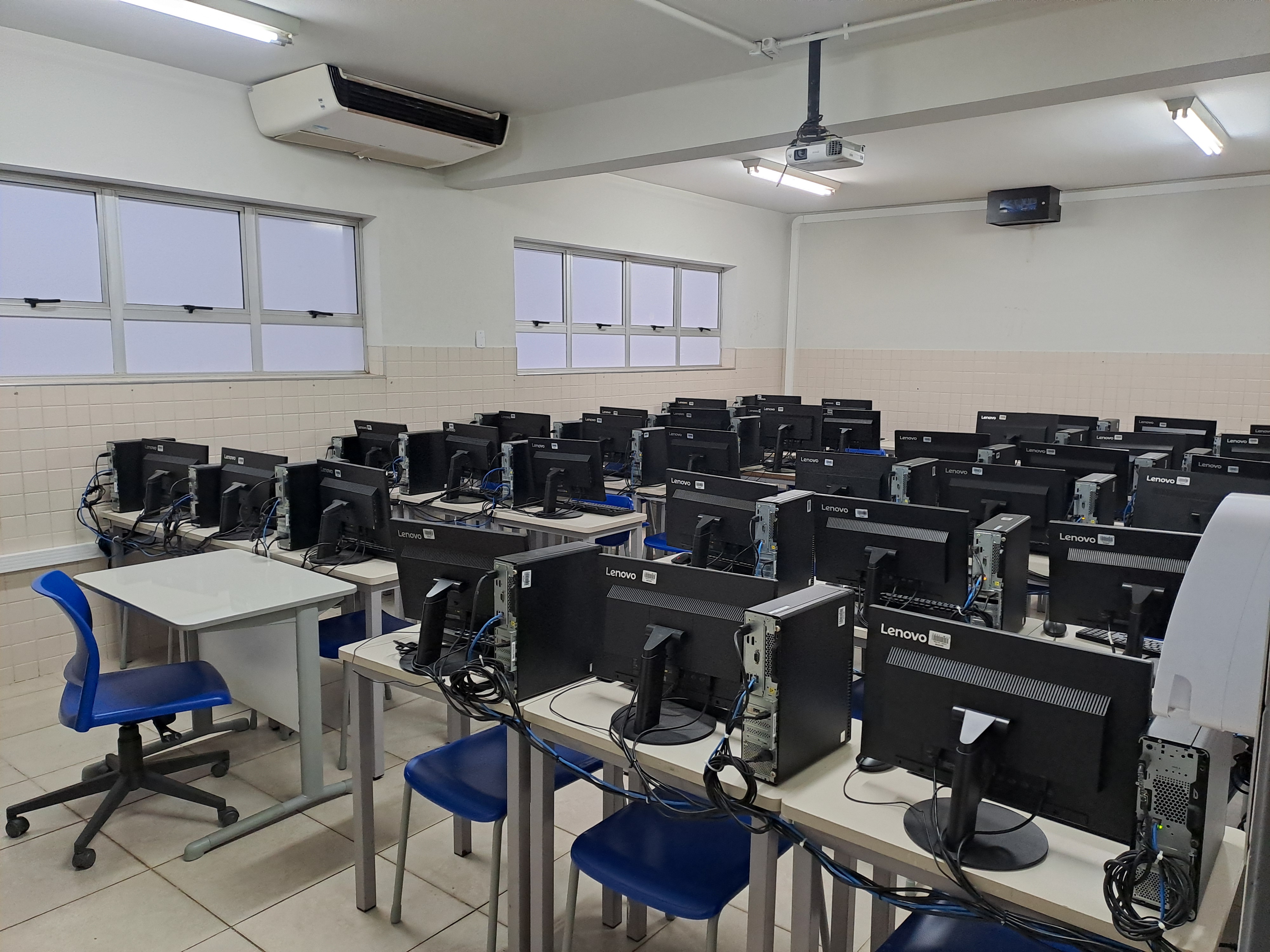 Projetos de laboratórios